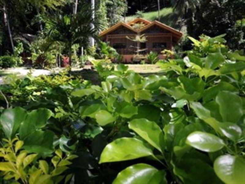 Tiki Beach Resort Davao Stadt Exterior foto